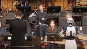 VIRAL. Un robot umanoid a dirijat orchestra națională din Coreea de Sud. Ce a ieșit (VIDEO)