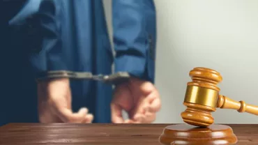 Pedeapsă dură pentru un bărbat care suna, la întâmplare, minore din toată țara, le hărțuia sexual și le șantaja / Într-o lună, a sunat și trimis mesaje de 1.833 de ori unei fetițe de 10 ani