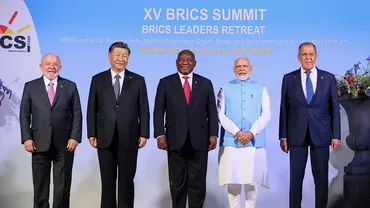 BRICS, organizația din care fac parte Rusia și China, a anunțat șase țări care vor adera de la 1 ianuarie 2024. Xi Jinping: Extinderea este una istorică