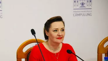 Elena Lasconi (USR): Guvernul e praf. Ordonanța cu măsurile fiscale e o glumă proastă, o manevră de tip spălare pe creier. PSDNL-iștii vor cu 6 miliarde să acopere o gaură de 50 de miliarde. Eu nu știu ce matematică au făcut ăștia la școală (VIDEO)