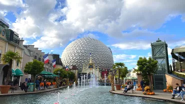 Incident de securitate la Europa Park: Șapte oameni au fost răniți, după ce platforma de sărituri s-a prăbușit