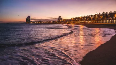 Nudiștii din Catalonia, supărați că turiștii îmbrăcați le-au invadat plajele tradiționale: Lipsă de respect...