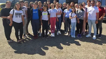Om cu suflet mare. Gestul făcut de un primar de la țară pentru premianții comunei: „Am hotărât să plătesc totul”