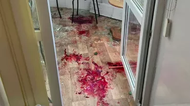 Rusia, acuzată că a bombardat un spital din Herson. Un doctor ucis și o asistentă grav rănită (FOTO)
