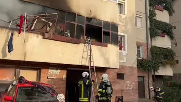 UPDATE//Sibiu: Doi oameni au murit într-o explozie devastatoare produsă în apartamentul unui bloc. O acumulare de gaze a dus la producerea tragediei