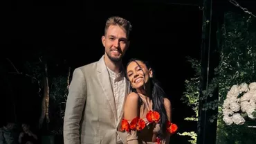 Mira și Levi Elekes sărbătoresc 2 ani de relație. „Zece vieți de-aș sta cu tine...