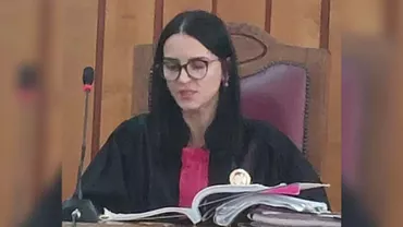Judecătoarea de la Tribunalul Suceava, acuzată că se droga şi că lua mită de la traficanţi, rămâne în arest preventiv