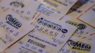 Record de fraudă la loterie în Massachusetts: O familie a încasat peste 14.000 de bilete câștigătoare printr-o schemă ingenioasă