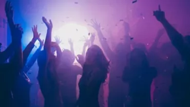 Milano ia măsuri drastice pentru petrecăreți / Ce nu mai au voie să facă pe timpul nopții