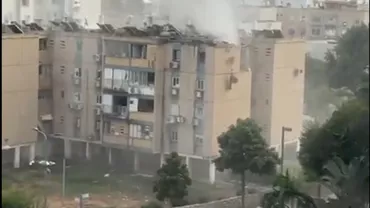 Valuri de rachete, acum, în Tel Aviv. Gruparea Hamas a lovit un bloc de locuințe: Au reluat bombardarea ca răspuns la masacrele sioniste împotriva civililor” (VIDEO)