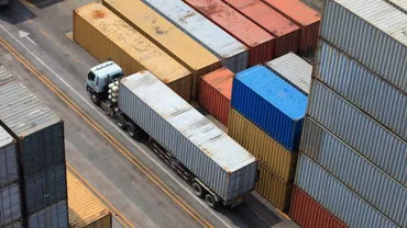 Container cu peste cinci milioane de țigarete de contrabandă, prins în Portul Constanța. Ce valoarea au bunurile