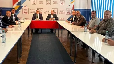 Lovitură majoră pentru PNL, înaintea alegerilor. Jumătate dintre primarii unui județ important trec în barca PSD