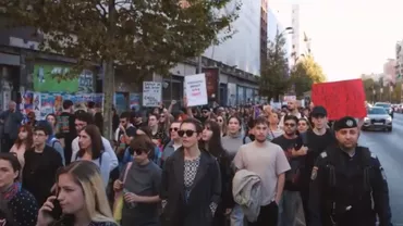 Proteste împotriva violenței domestice în opt orașe din România. „Cerem protecție și siguranță pentru femei”