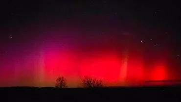 Aurora Boreală a fost vizibilă duminică seara pe cerul României (FOTO)