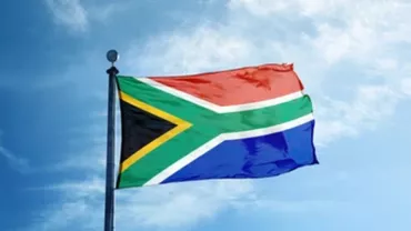 Ministru din Africa de Sud, jefuit cu pistolul la tâmplă / Gărzile sale de corp au fost lăsate fără arme