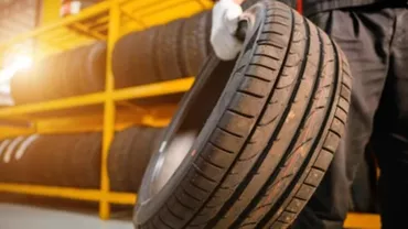 Ce riscuri își asumă șoferii care circulă vara cu anvelope de iarnă? Titi Aur a explicat