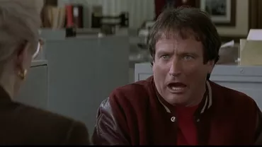 Robin Williams a improvizat atât de mult la filmările pentru filmul Doamna Doubtfire încât s-au folosit peste 600.000 de metri de peliculă
