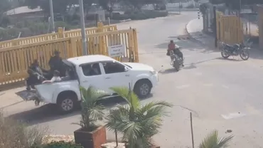 O nouă înregistrare din 7 octombrie arată cum teroriștii Hamas au răpit două femei și pe cățelul acestora. Ce s-a întâmplat apoi cu cei 3 ostatici (VIDEO)