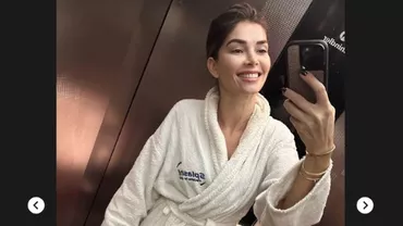 Alina Pușcaș și-a dus copiii la școală în halat de baie și cizme: „Extravaganță maximă”