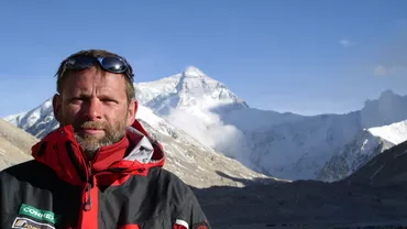 INTERVIU // Alpinistul David Neacșu: Am fost pe toate cele șapte continente, dar nicăieri în lumea asta nu am rezonat cu munții mai mult ca în România