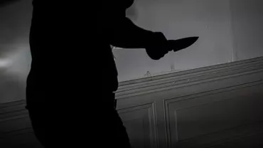 Bărbat căutat de polițiști, după ce a furat 10.000 de lei dintr-o sală de jocuri de noroc din Ovidiu. A ameninţat angajaţii cu un cuţit