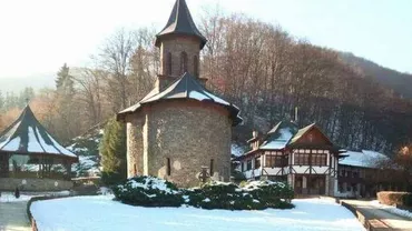 Maica Pavelida de la Mănăstirea Prislop a murit. A fost unul dintre discipolii părintelui Arsenie Boca