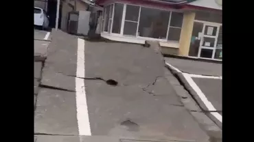 Peste 50 de cutremure au lovit Japonia, în ultimele ore. Alerta de tsunami, emisă inițial după un seism de 7,6, a fost retrogradată / Sunt așteptate valuri ce depășesc 3 metri