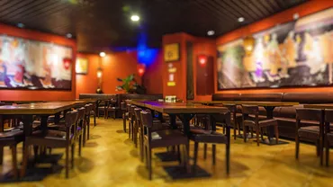 Cine este românul care de 19 ani gătește în clubul deținut de Trump? Este bucătar-șef și coordonează o echipă de 70 de persoane