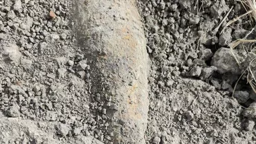 Bombă găsită în apropierea unei școli din Dâmbovița. Peste 100 de elevi au fost evacuați