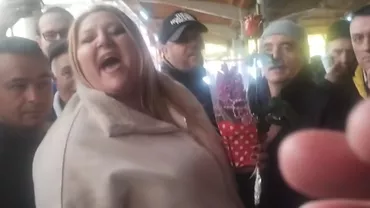 Diana Șoșoacă, alungată dintr-o piață din Brăila: „Ce cauți la Ambasada Rusiei?”/ „Treaba mea! Bravo mie că m-am dus!” (VIDEO)