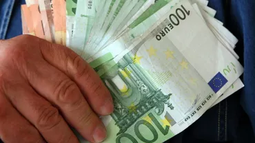 Statul oferă 1.500 de euro pentru această categorie de români. Ce trebuie să faci pentru a primi banii. Guvernul a aprobat deja Ordonanţa de urgenţă