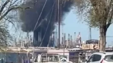 Explozie la Rafinăria Petromidia. Planul Roșu de Intervenție a fost activat (VIDEO)