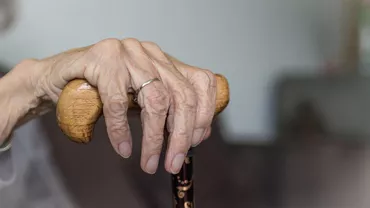 Dramele din „azilele groazei” se pot repeta oricând. PSD-PNL refuză soluțiile care ar reforma cu adevărat domeniul asistenței sociale