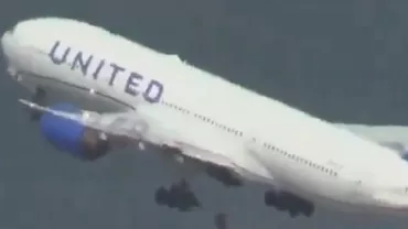 Un incident aviatic s-a petrecut la bordul unui avion cu 249 de persoane. Aeronava a pierdut o roată în zbor (VIDEO)