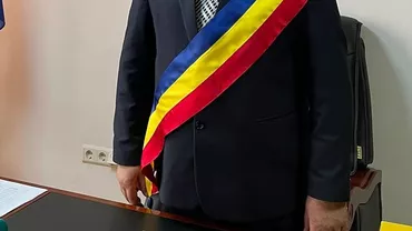 Primarul din România, care a fost suspendat din funcție. E acuzat de mai multe infracțiuni