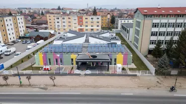 CONSTRUCȚIA DE NOI CREȘE, MINUNEA CARE SE ÎNTÂMPLĂ (APROAPE NEBĂGATĂ ÎN SEAMĂ)