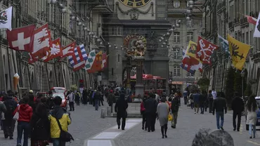 Elveția, referendum pentru a limita populația la cel mult 10 milioane de persoane. Cel mai mare partid din țară a depus semnăturile necesare