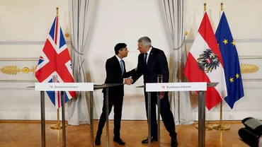 Austria vrea să trimită solicitanții de azil în Africa, pe model britanic. Nehammer: „Regatul Unit e un pionier” / Sunak: „Migraţia ilegală e una dintre chestiunile definitorii ale timpului nostru” (VIDEO)