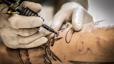 Noi reguli pentru saloanele de înfrumuseţare, de tatuaj și piercing. Ce prevede Ordinul emis de Ministerul Sănătății