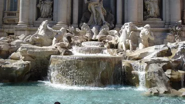 Topul locurilor turistice din Europa cu cele mai multe furturi din buzunare semnalate de turiști