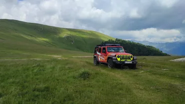 Drumul de acces spre Vârful Moldoveanu din Făgăraș a fost rupt de o viitură. Anunțul salvamontiștilor