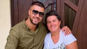 Cu cât vinde mama lui Culiță Sterp kilogramul de brânză de oaie. Nu e o glumă! Avem sute de oi, la stână, două turme