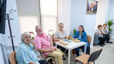 Pensionarii din Sectorul 6 au un nou club de socializare. Primarul Ciprian Ciucu: „Oamenii pot veni aici să petreacă timp liber împreună, să facă diferite activități” (VIDEO)