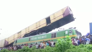 Tragedie în India. 15 persoane au murit, iar alte zeci au fost rănite, în urma unui accident feroviar