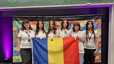 Elevele românce au obținut 4 medalii la Olimpiada Europeană de Informatică pentru Fete. Una dintre ele e cea mai tânără medaliată din istoria competiției (FOTO)