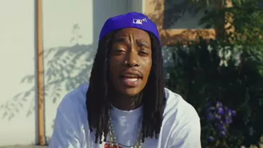 Reacția lui Wiz Khalifa, reținut după ce a fumat un joint pe scenă la Costinești: „Au fost foarte respectuoși și m-au lăsat să plec”