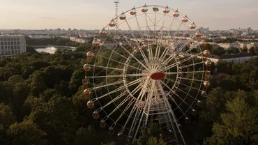 Cel puțin 30 de persoane, rănite la un festival din Germania. O roată panoramică a luat foc