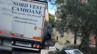 Un șofer român de TIR a creat panică în rândul locuitorilor unei mici așezări franceze: „A mers cu spatele tot satul, săracul, și nici nu vorbea limba”