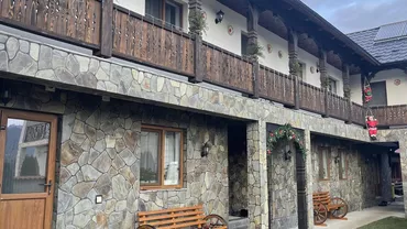 Cum arată casa din Maramureș a lui Nicolai Tand. Cât costă o noapte de cazare