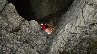 Misiunea dificilă de salvare a trei persoane din Munții Piatra Craiului. A durat mai bine de 12 ore